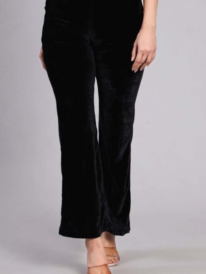 The Noir Éclat Pant